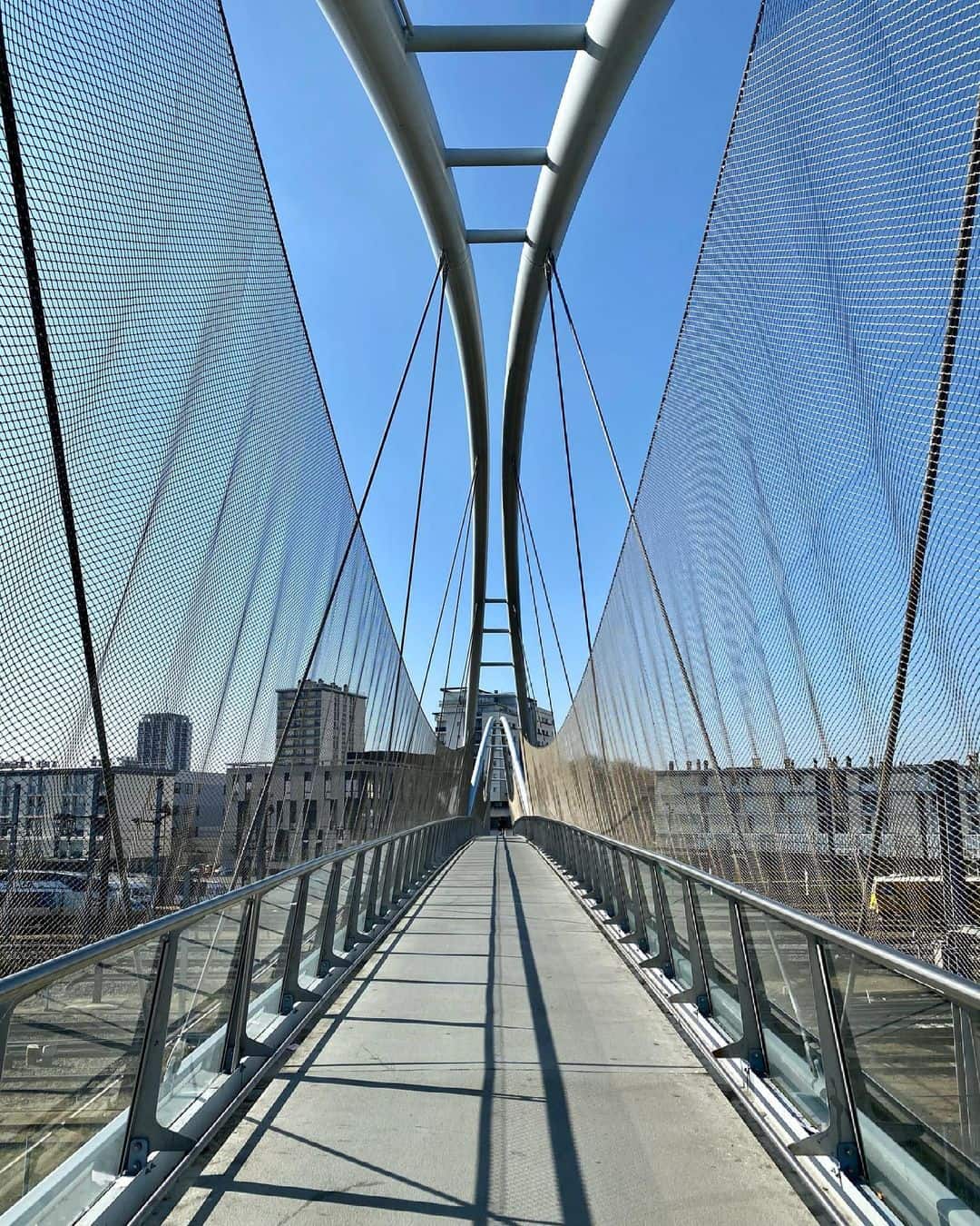 B+M Architecture - Vue piétonne B+M Architecture - Vue piétonne